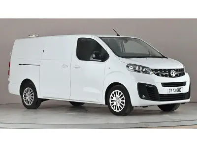 Used Vauxhall Vivaro 100 HP (73 kW) 2023 White MPV