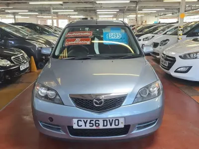 Used Mazda 2 80 HP (58 kW) 2006 Blue Hatchback