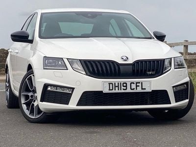Used Skoda Octavia vRS 245 HP (180 kW) 2019 Candy white Hatchback