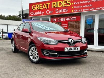 Red Used 2014 Renault Mégane III Dynamique Hatchback | £4,495 (A bit pricey)