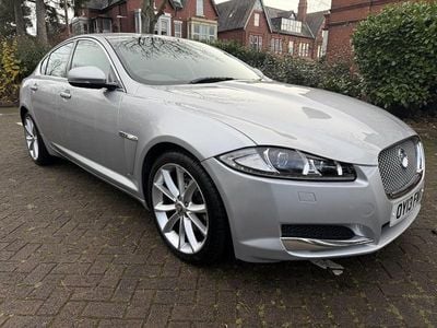 Silver Used 2013 Jaguar XF Premium Luxury Sedan | £9,790 (Expensive)