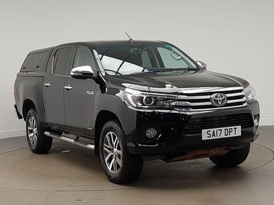 Used Toyota HiLux 150 HP (110 kW) 2017 Black Pickup