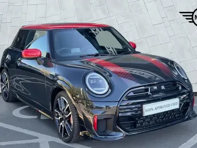Begagnad Mini John Cooper Works Hatch 228 HK (167 kW) 2024 Grå Halvkombi