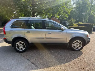 Used Volvo XC90 SE 200 HP (147 kW) 2011 Silver SUV
