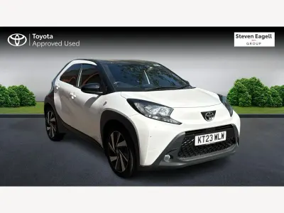 Used Toyota Aygo X 72 HP (52 kW) 2023 White SUV