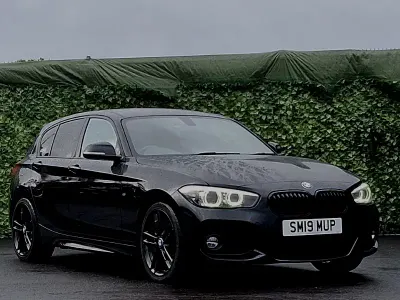 Used BMW 118 Efficient Dynamics 136 HP (100 kW) 2019 Black Hatchback