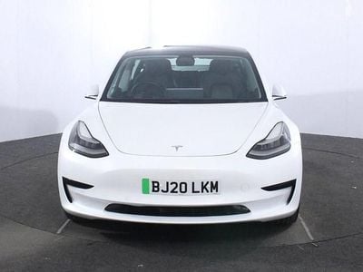 Begagnad Tesla Model 3 Standard Range Plus 177 kW (241 HK) 2020 Sedan