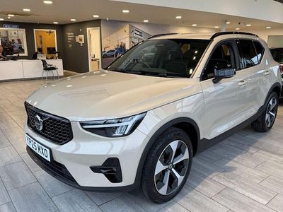 Used Volvo XC40 Plus 197 HP (144 kW) 2025 SUV
