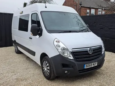 Używany Vauxhall Movano 130 KM (95 kW) 2018 Biały Minivan