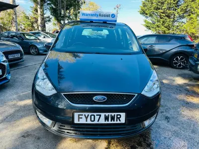 Usado Ford Galaxy Zetec 2007 Cinzento Monovolume
