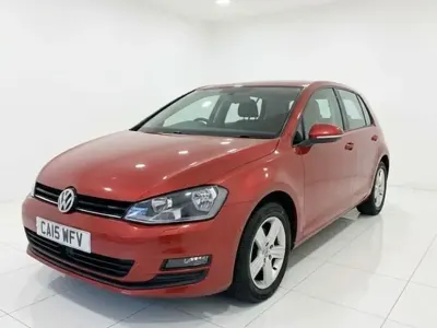 Used VW Golf VII Match 110 HP (80 kW) 2015 Red Hatchback