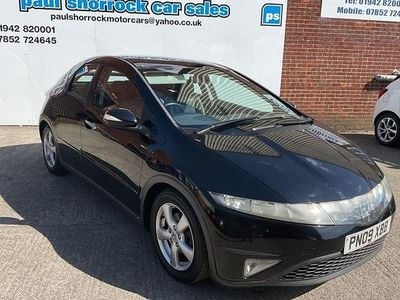 Begagnad Honda Civic ES 138 HK (101 kW) 2009 Svart Halvkombi