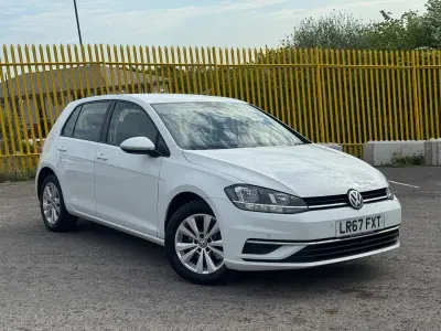 Używany VW Golf VII SE 150 KM (110 kW) 2017 Biały Hatchback