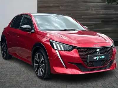 Used Peugeot e-208 GT 98 kW (134 HP) 2022 Red Hatchback