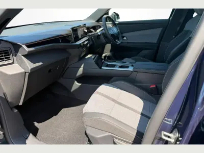Used Vauxhall Grandland X GSe 143 HP (105 kW) 2025 Blue SUV