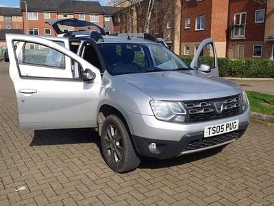 Silver Used 2018 Dacia Duster Lauréate Hatchback | £3,995 (Super price)