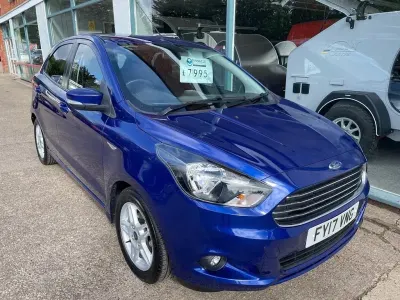 Begagnad Ford Ka Plus Zetec 70 HK (51 kW) 2017 Blå Halvkombi