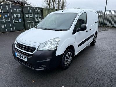 White Used 2016 Peugeot Partner S MPV | £2,695 (Super price)