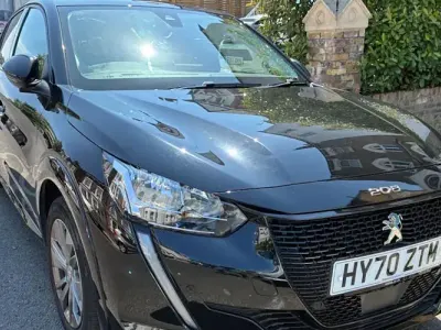 Used Peugeot e-208