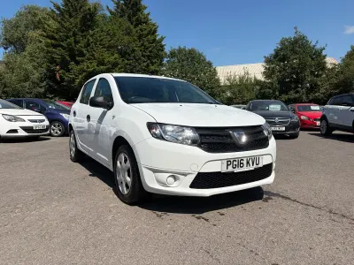 Used Dacia Sandero Ambiance 2016 White Hatchback