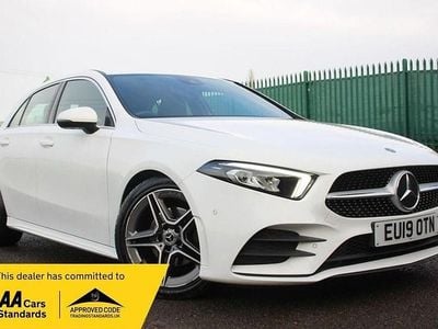 Used Mercedes A180 Executive 136 HP (100 kW) 2019 White Hatchback