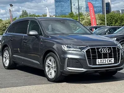 Used Audi Q7 Black Edition 286 HP (210 kW) 2023 Grey SUV