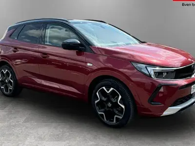 Used Vauxhall Grandland X Ultimate 131 HP (96 kW) 2023 Red SUV