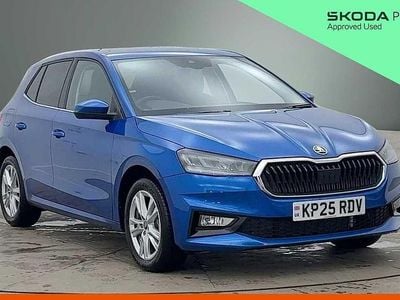 Used Skoda Fabia SE L 85 HP (62 kW) 2025 Race blue metallic Hatchback