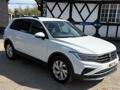 Begagnad VW Tiguan Life 150 HK (110 kW) 2021 Vit SUV