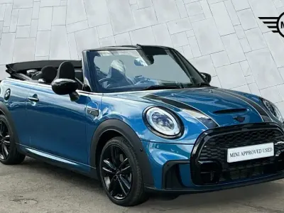 Begagnad Mini Cooper S Sport 176 HK (129 kW) 2024 Blå Halvkombi