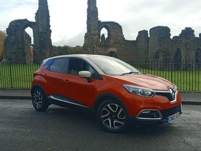 Orange Used 2013 Renault Captur Dynamique SUV | £4,699 (Good price)