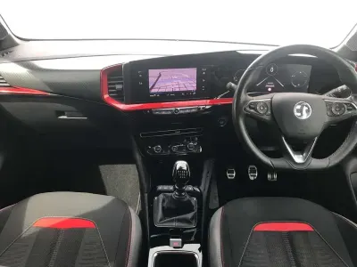 Used Vauxhall Mokka SRi 99 HP (72 kW) 2021 White SUV