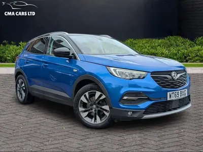 Used Vauxhall Grandland X SRi 130 HP (95 kW) 2020 Blue SUV
