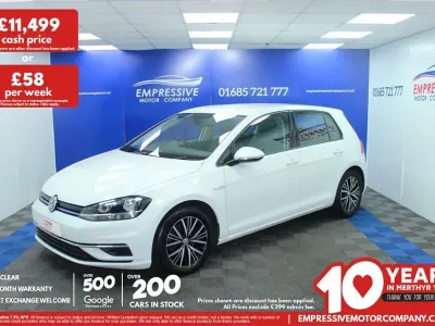 Used VW Golf VII SE 130 HP (95 kW) 2019 White Hatchback
