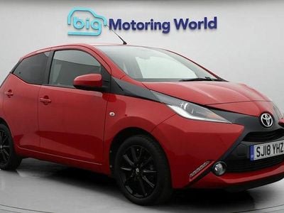 Used Toyota Aygo x-style 69 HP (50 kW) 2018 Red Hatchback