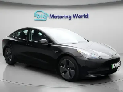 Begagnad Tesla Model 3 RWD 177 kW (241 HK) 2022 Sedan