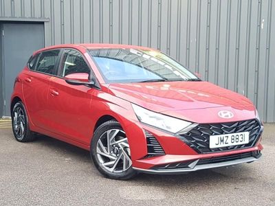 New Hyundai i20 Advanced 100 HP (73 kW) 2025 Red Hatchback