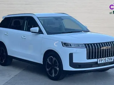 New Jaecoo 5 140 HP (102 kW) 2025 Standard metallic paint  granite white SUV