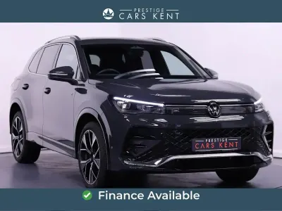 Używany VW Tiguan R-line 2025 Szary SUV