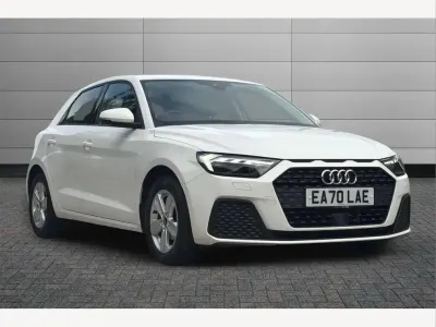 Used Audi A1 Design 95 HP (69 kW) 2020 White SUV