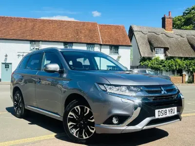 Used Mitsubishi Outlander P-HEV 2018 Grey Estate