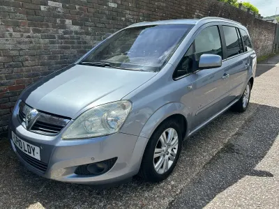 Used Vauxhall Zafira Elite 2010 Silver MPV