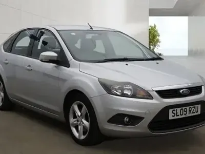 Used Ford Focus Zetec 99 HP (72 kW) 2009 Silver Hatchback