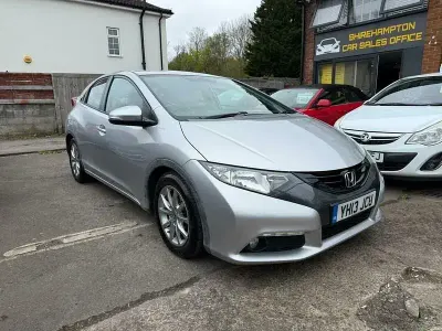 Używany Honda Civic EX 142 KM (104 kW) 2013 Srebrny Hatchback