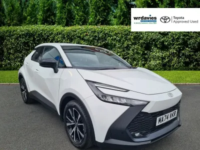 Used Toyota C-HR Design 2024 White SUV