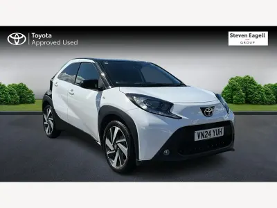 Used Toyota Aygo X 72 HP (52 kW) 2024 White SUV