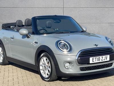 Usado Mini Cooper 134 HP (98 kW) 2018 Cinzento Citadino