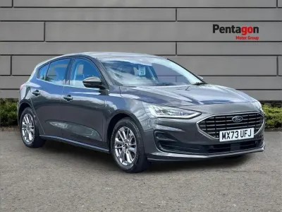 Used Ford Focus Titanium 123 HP (90 kW) 2023 Grey Hatchback