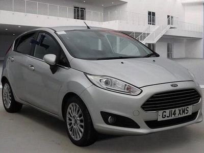 Used Ford Fiesta Titanium 125 HP (91 kW) 2014 Silver Hatchback