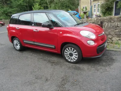Usado Fiat 500L Pop Star 85 HP (62 kW) 2014 Vermelho Monovolume